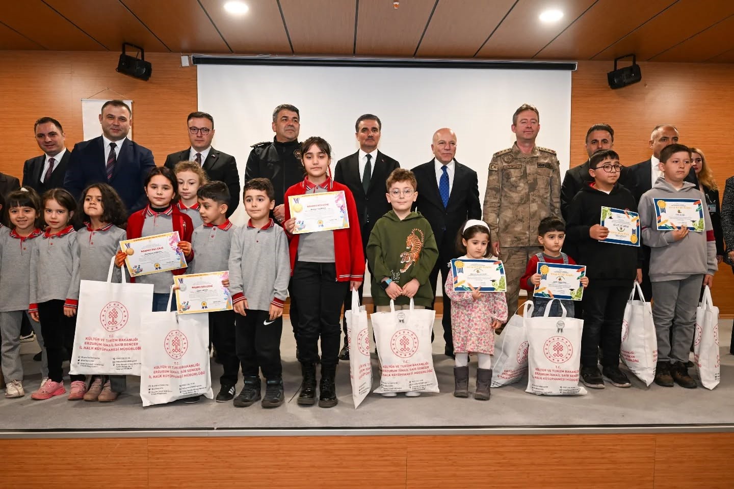 "Kütüphaneler en güvenli liman"
