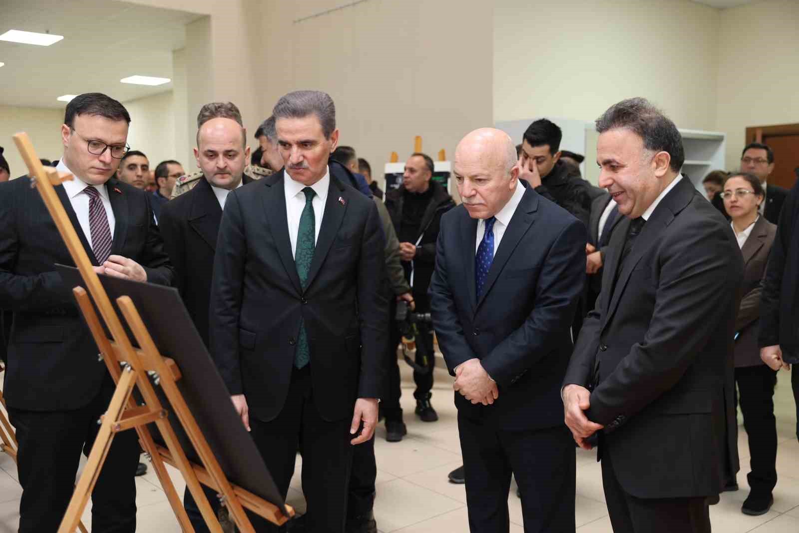 "Kütüphaneler en güvenli liman"
