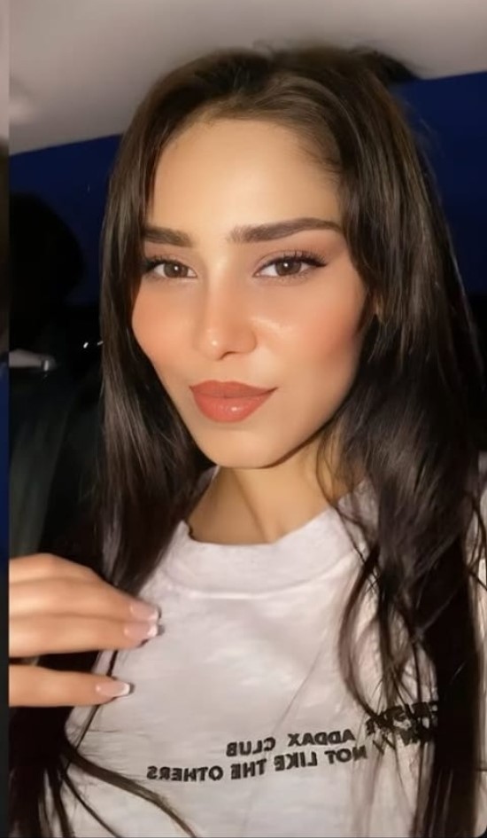 Kuzenine IBAN veren genç kız cezaevine girdi, engelli annesi gözyaşlarına boğuldu
Kuzenine IBAN veren genç kız cezaevine girdi, engelli annesi gözyaşlarına boğuldu