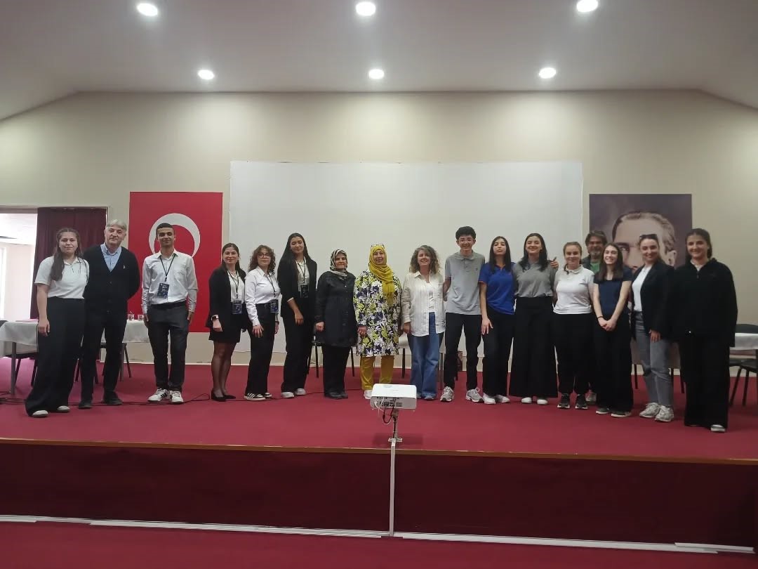 Kuzey Ege’nin "İklim Elçileri" yarıştı
