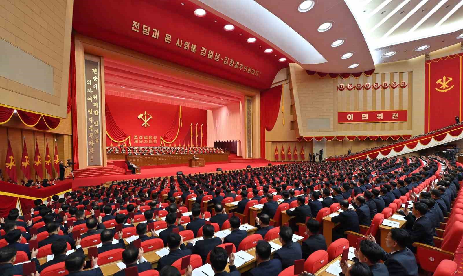 Kuzey Kore lideri Kim, yeniden Kore İşçi Partisi Genel Sekreteri seçildi
