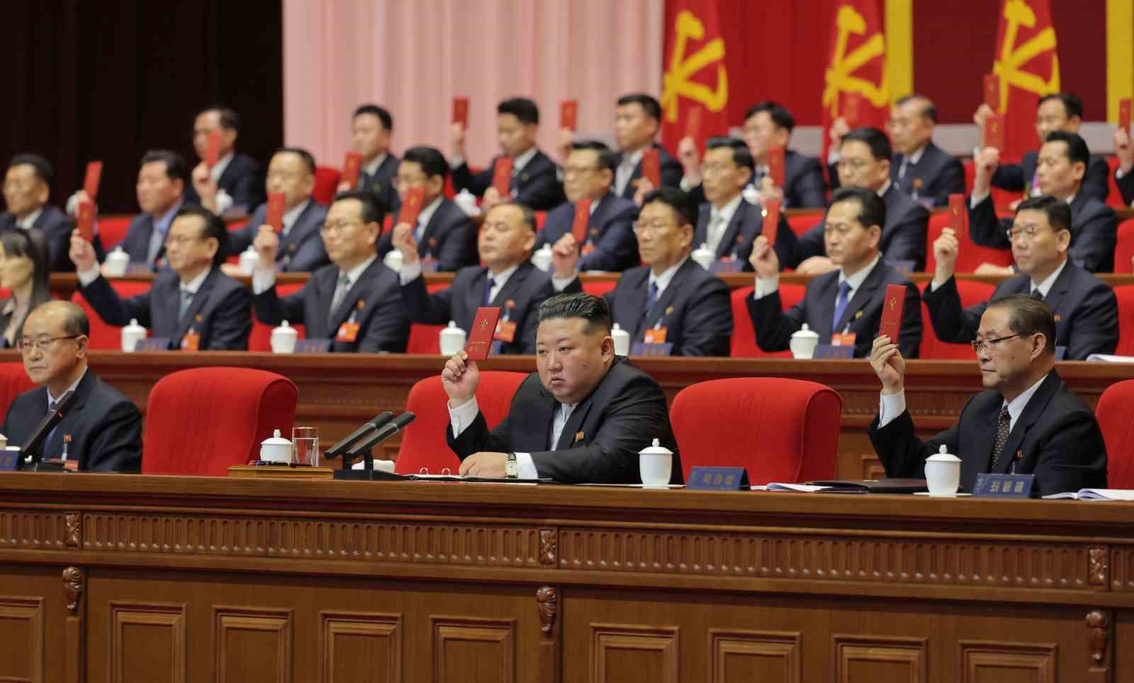 Kuzey Kore lideri Kim, yeniden Kore İşçi Partisi Genel Sekreteri seçildi
