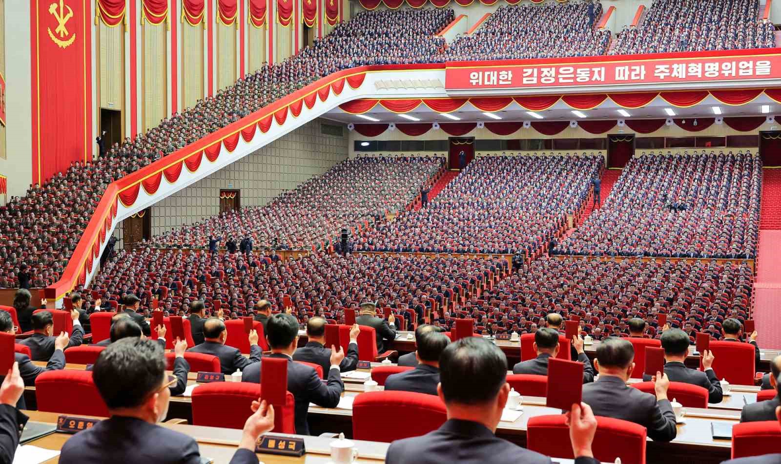 Kuzey Kore lideri Kim, yeniden Kore İşçi Partisi Genel Sekreteri seçildi

