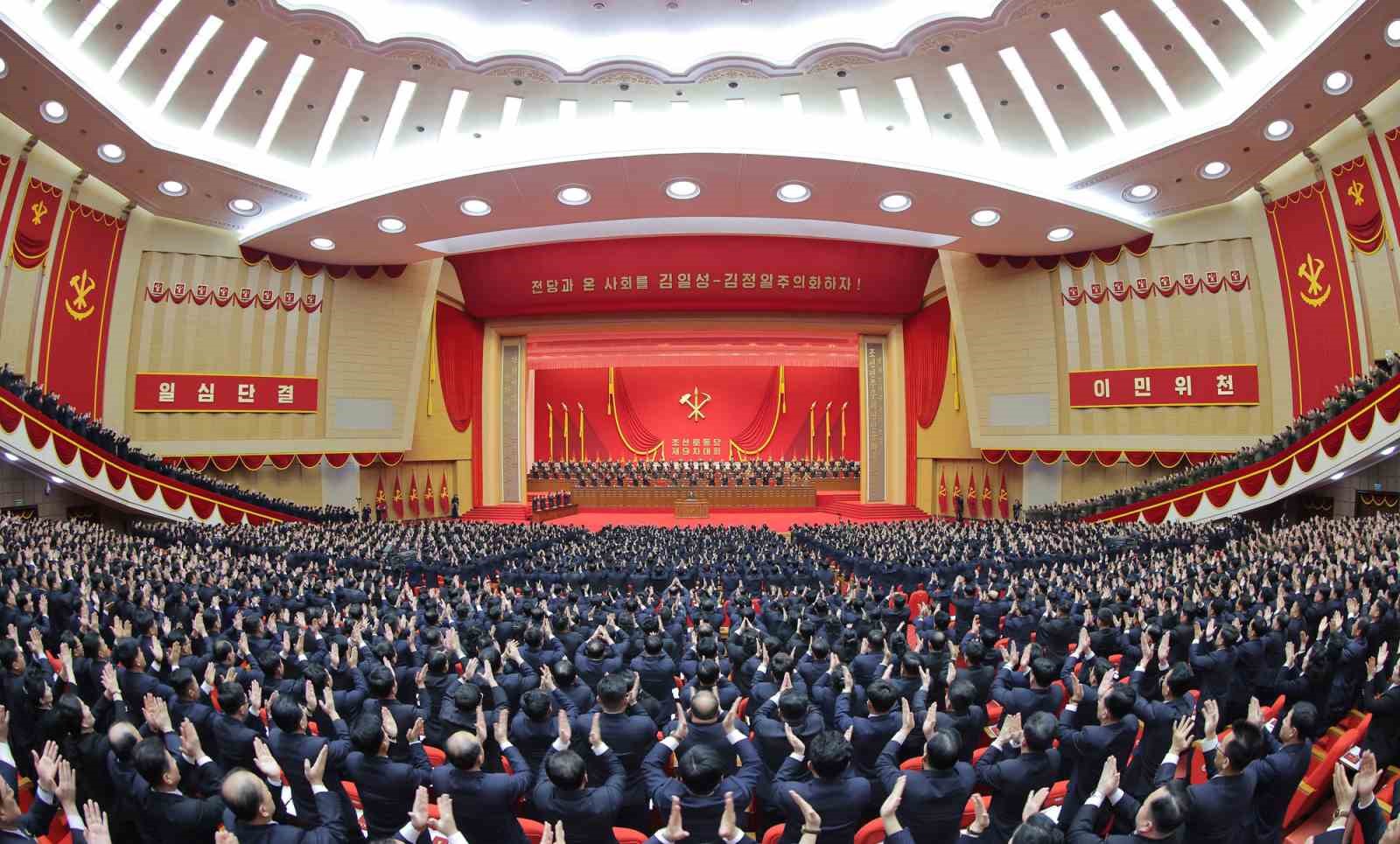 Kuzey Kore lideri Kim, yeniden Kore İşçi Partisi Genel Sekreteri seçildi
