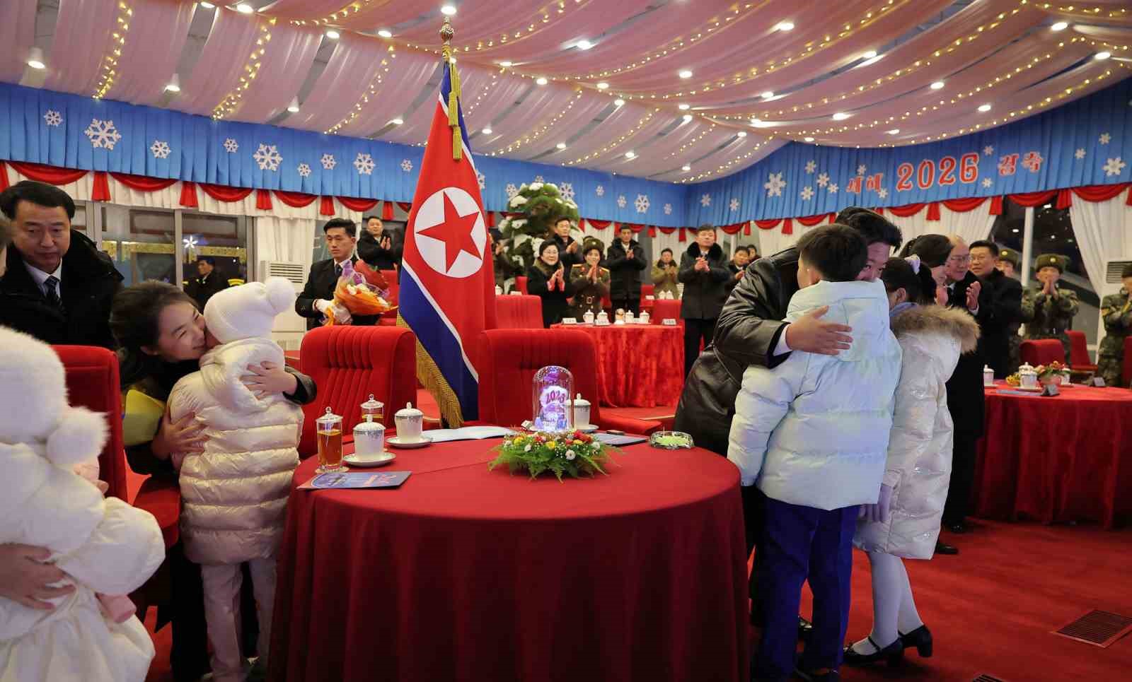 Kuzey Kore yeni yıla görkemli bir kutlama etkinliği ile girdi
