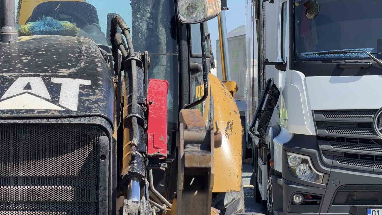 Kuzey Marmara Otoyolu’nda zincirleme kaza: 1 yaralı
