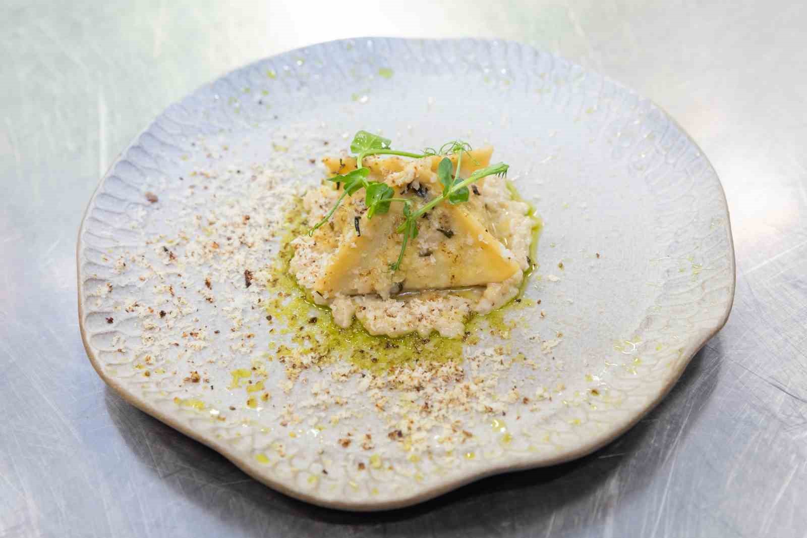 Lezzetin şifresi tabakta saklı
Lezzetin şifresi tabakta saklı