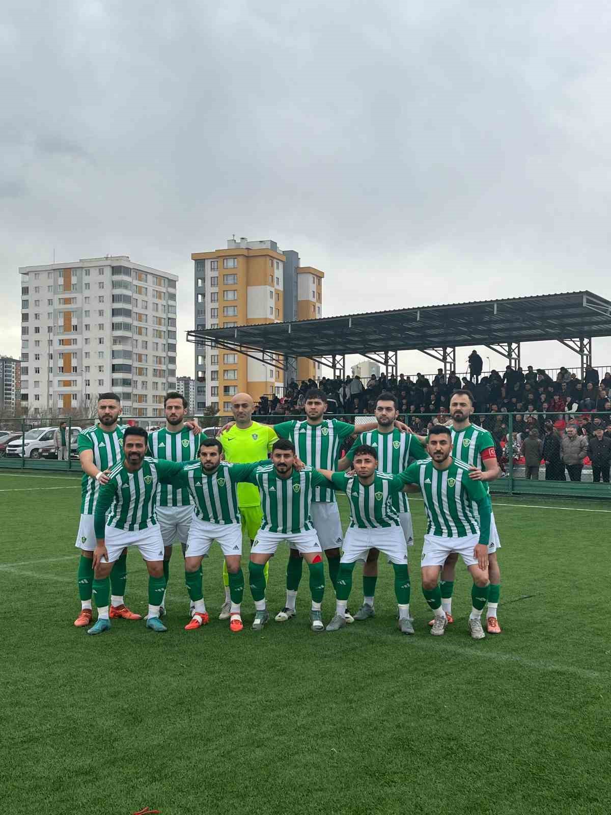 Lider Kayseri Şekerspor hata yapmadı
