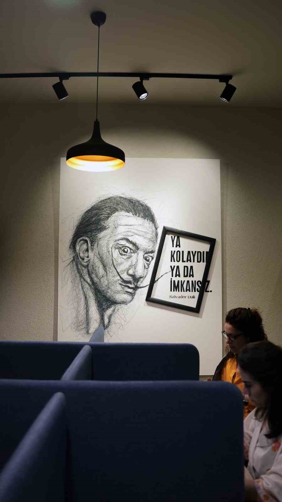 Lise öğrencileri mezun olmadan eserlerini sergileyecek
