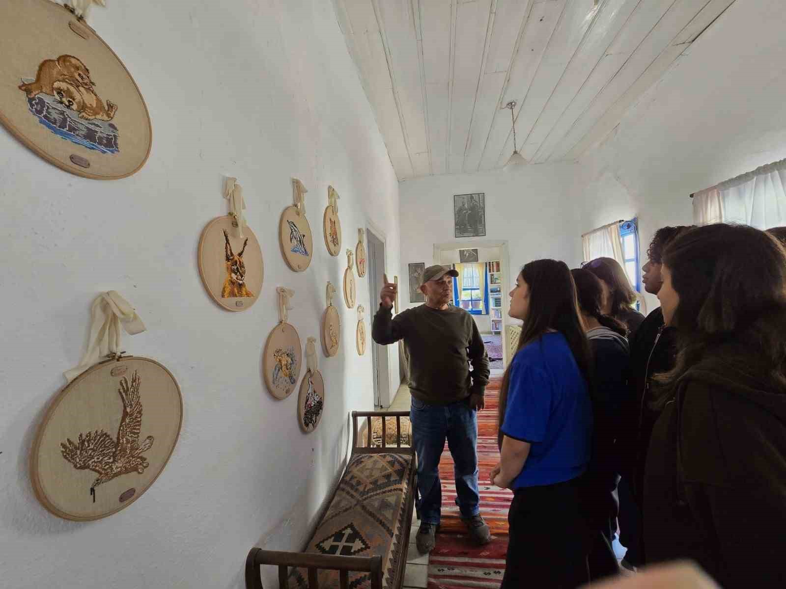 Lise öğrencilerine Kuşadası’nın doğal güzellikleri anlatıldı
