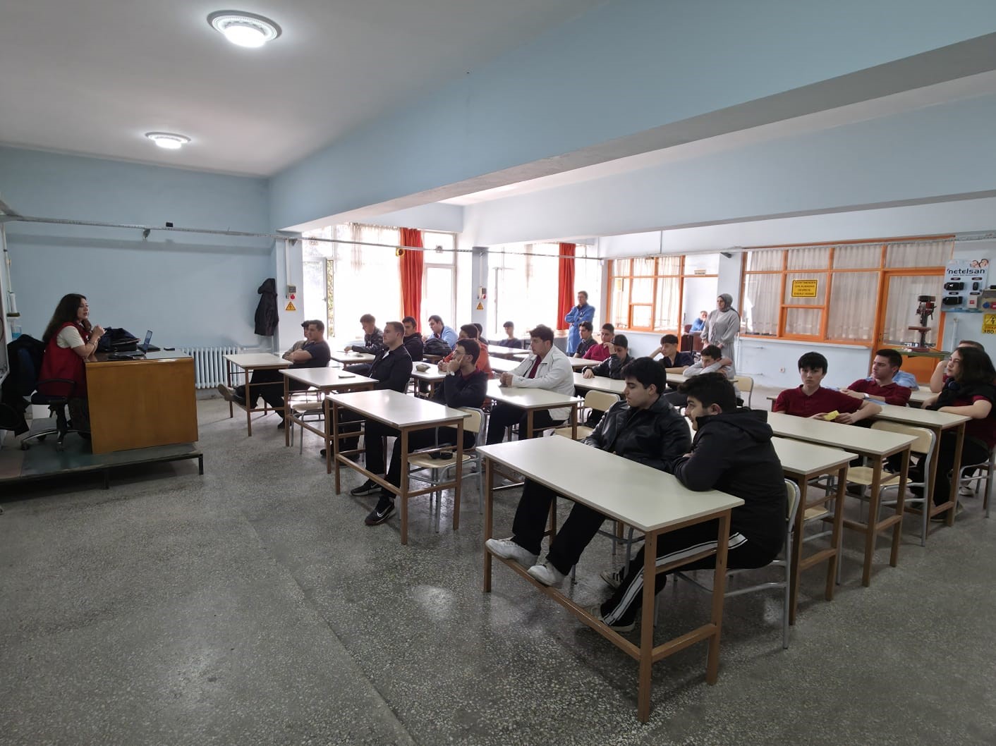 Lise sıralarında yapay zeka mesaisi
