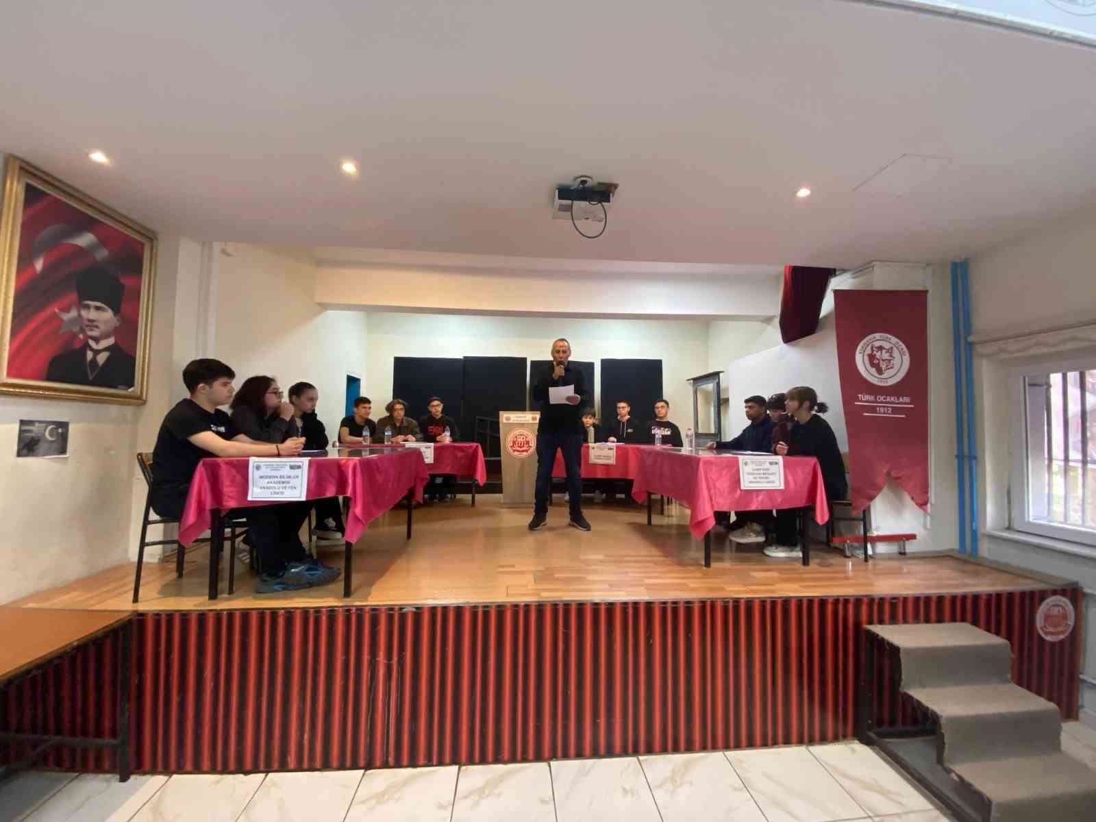 Liseler Arası 4. Milli kültür Bilgi Yarışması gerçekleştirildi
