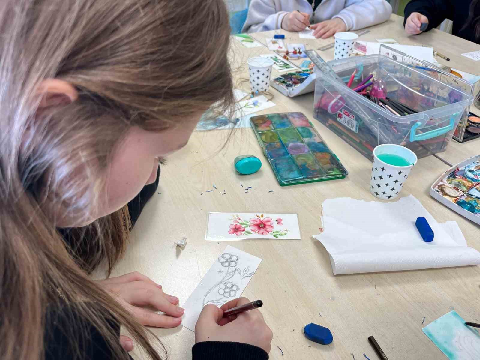 Liseli gençler sanat dolu gün yaşadı
