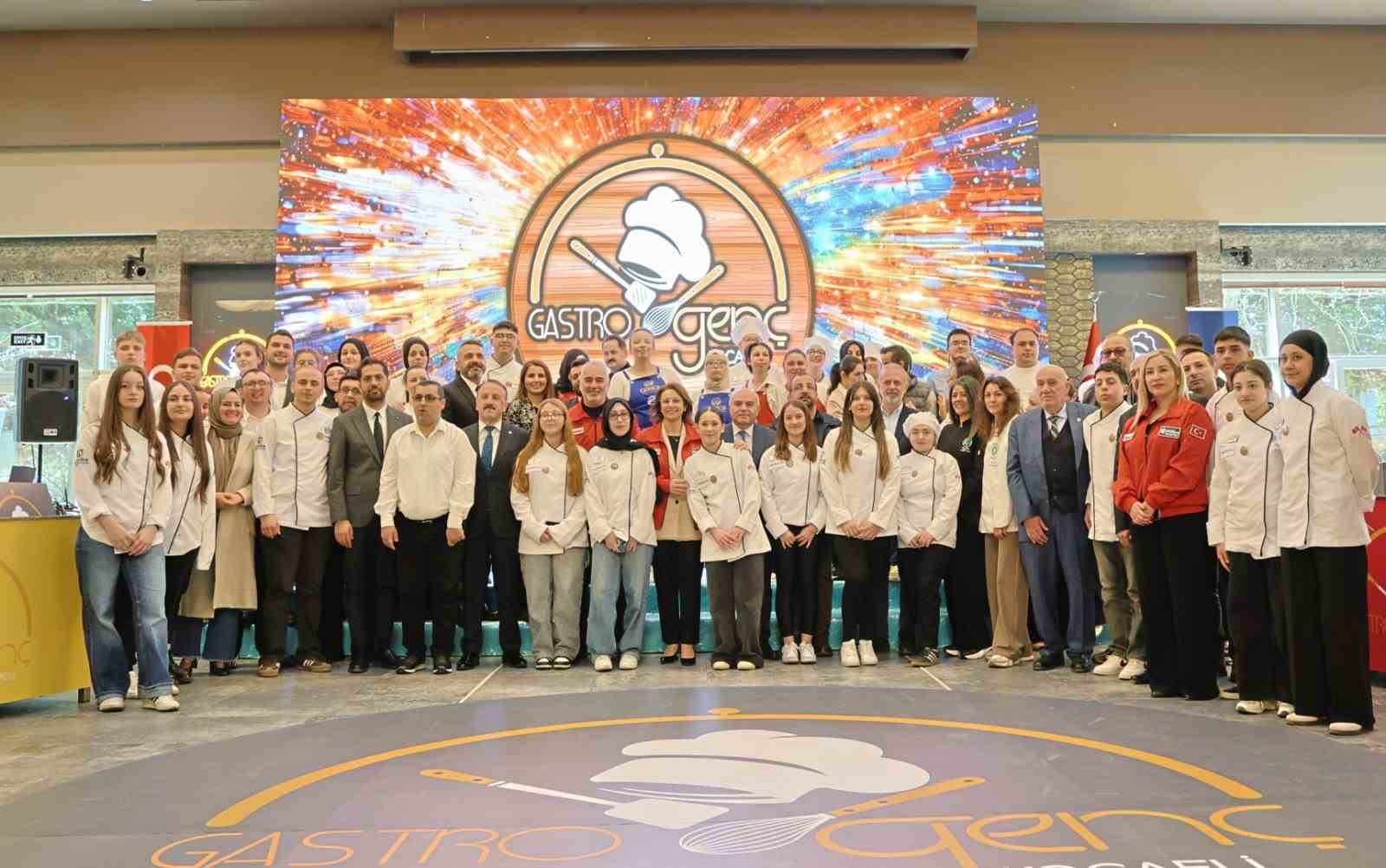 Liseli şefler "Gastro Genç 2026" ile yeteneklerini sergiledi
