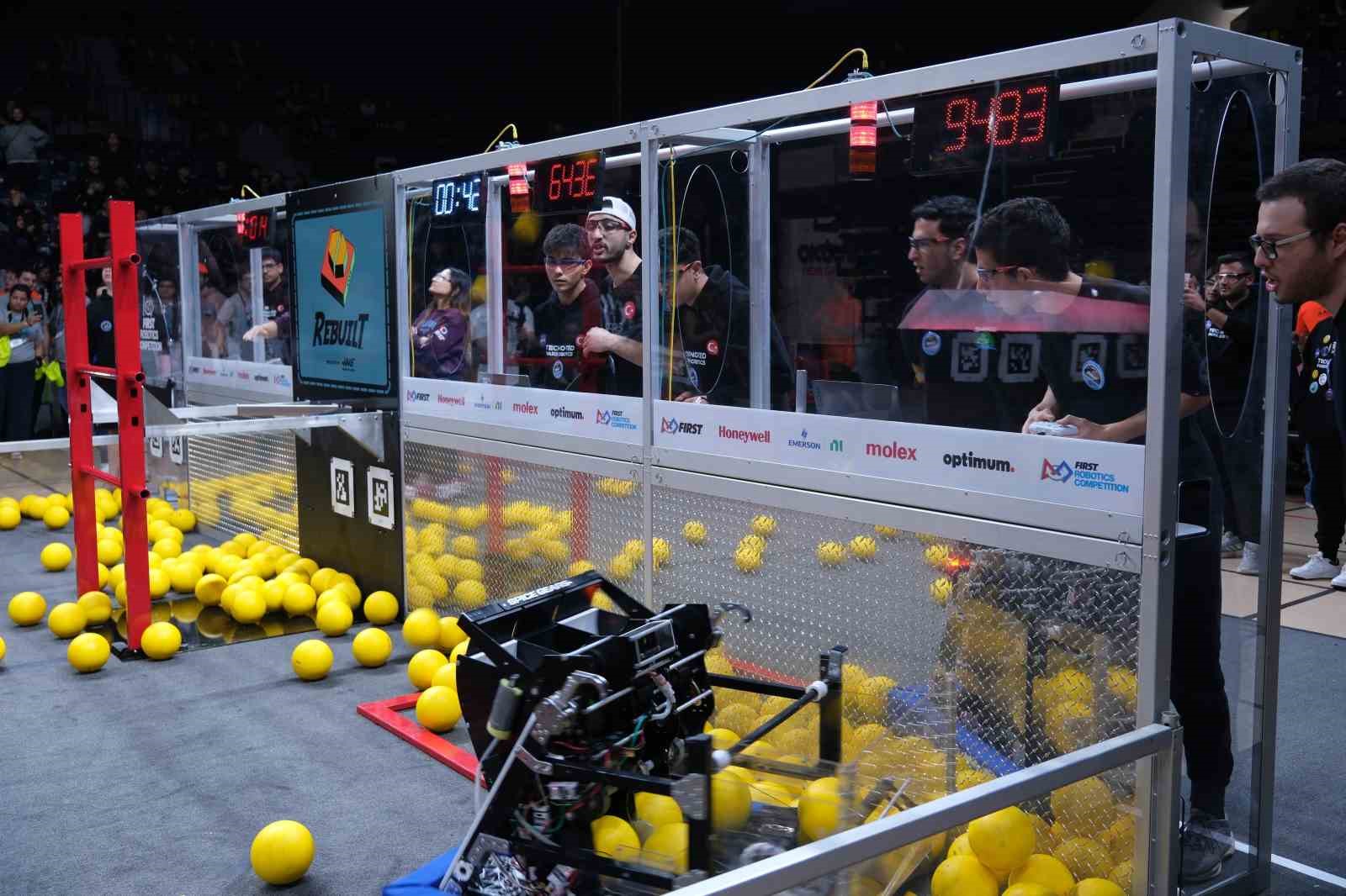 Liseli takımlar, FRC 2026’nın ikinci etabında yeniden sahada
Liseli takımlar, FRC 2026’nın ikinci etabında yeniden sahada