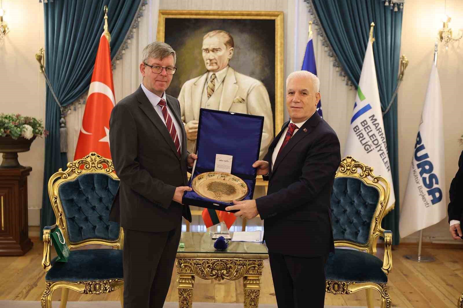 Litvanya’dan Bursa’ya işbirliği daveti
