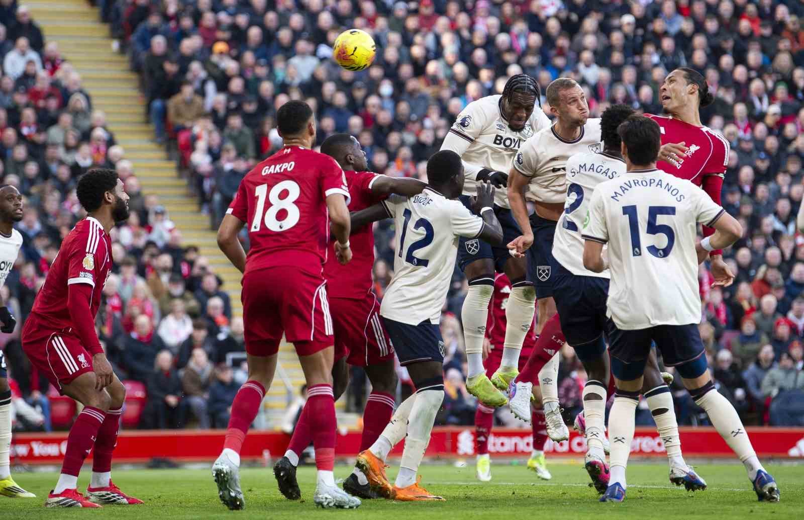 Liverpool, galibiyet serisini sürdürdü
Liverpool, galibiyet serisini sürdürdü