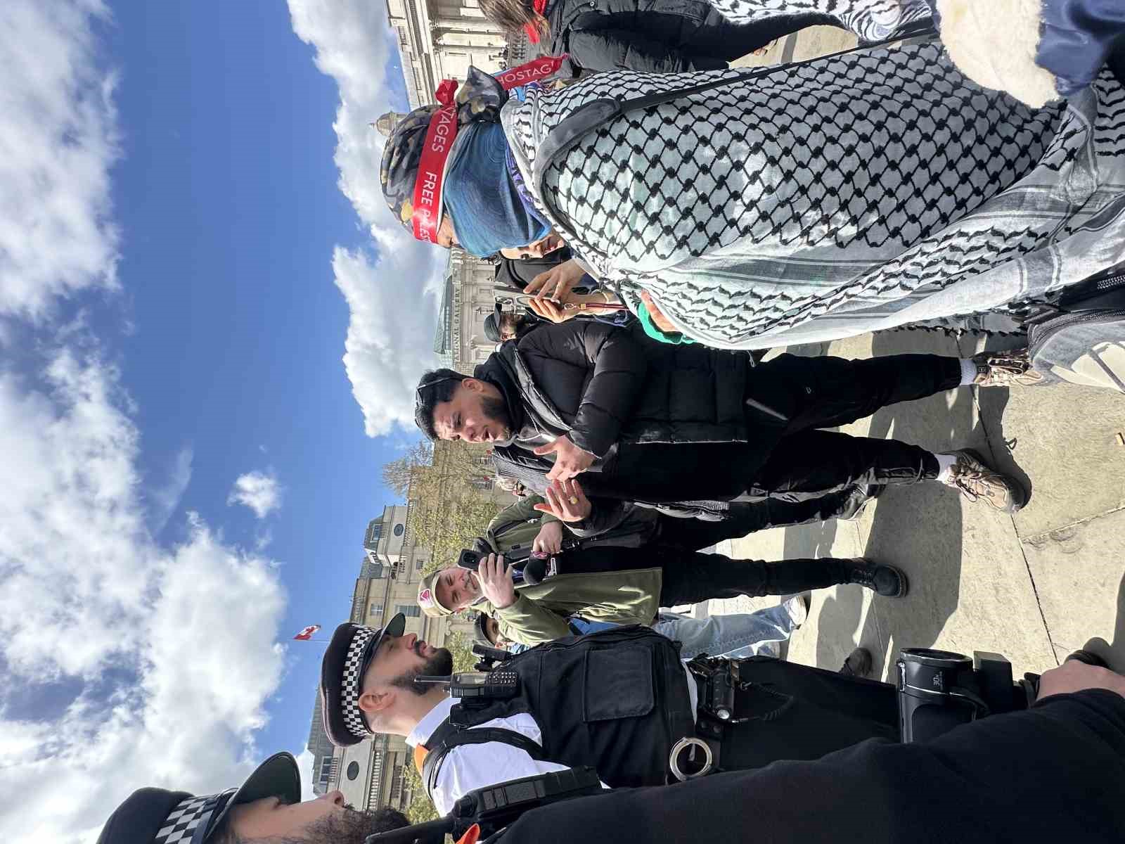 Londra polisinden Filistin’e destek gösterisine müdahale: 212 gözaltı
