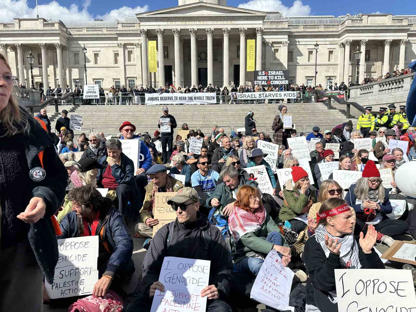 Londra polisinden Filistin’e destek gösterisine müdahale: 212 gözaltı
