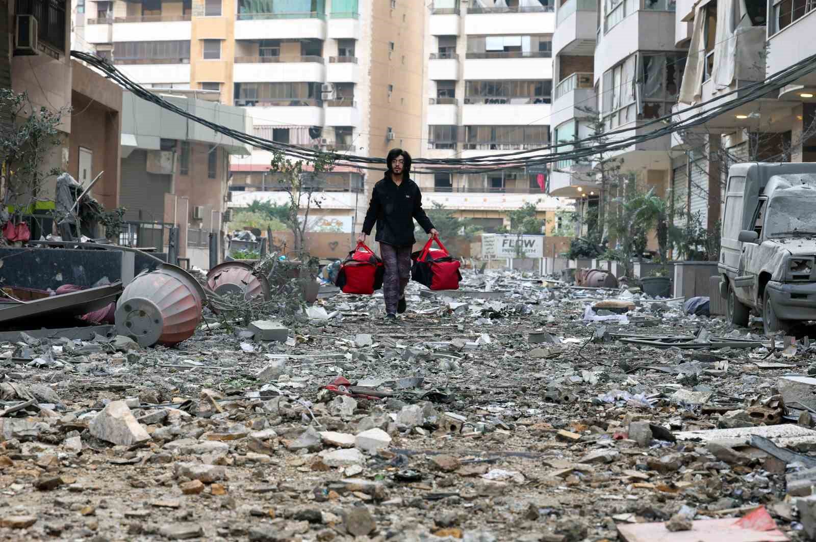 Lübnan’daki İsrail saldırılarında can kaybı 294’e yükseldi
