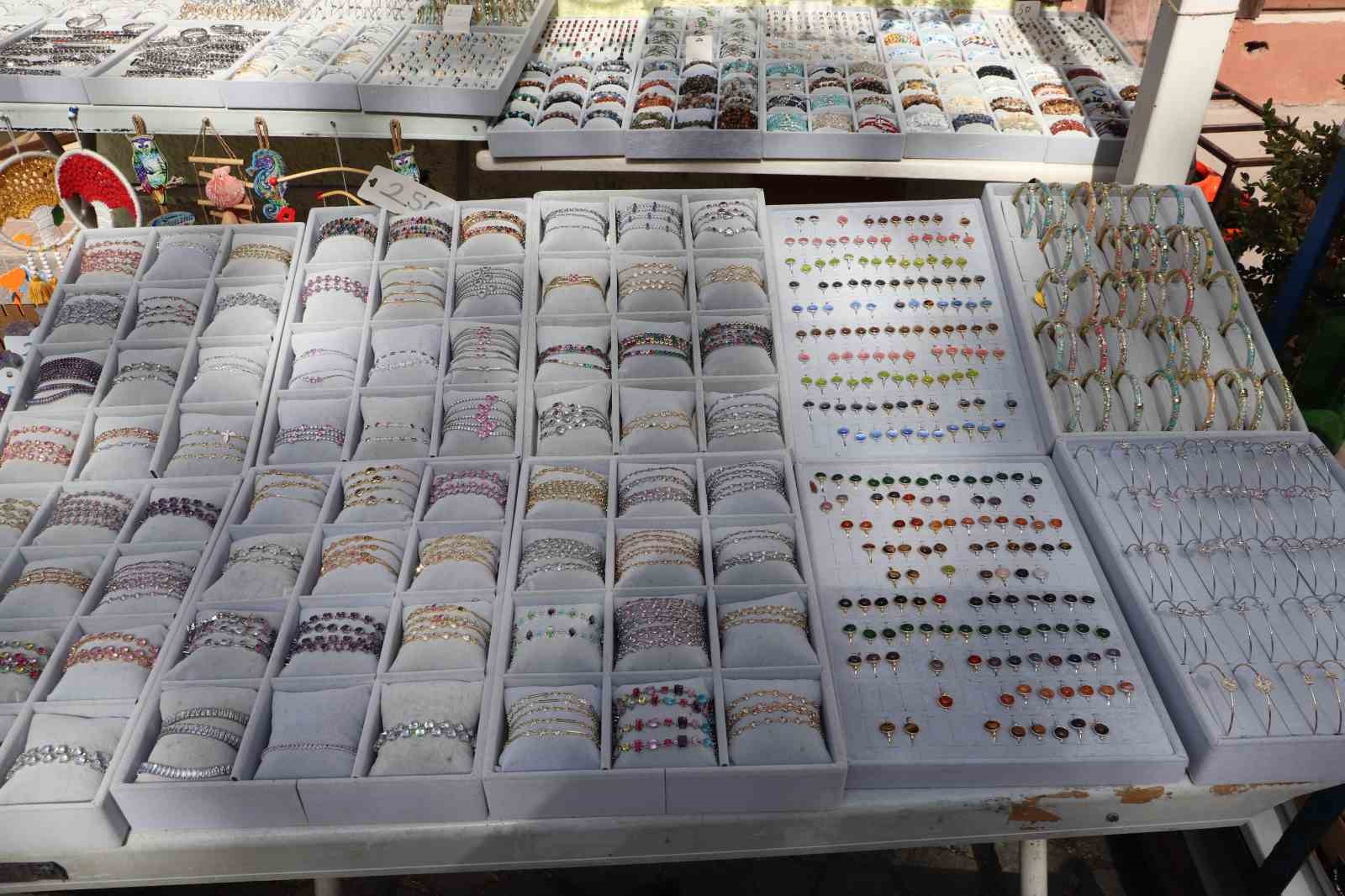 Lüle taşı ustası Mehmet Çalışkandinç bayram hareketliliğini değerlendirdi
