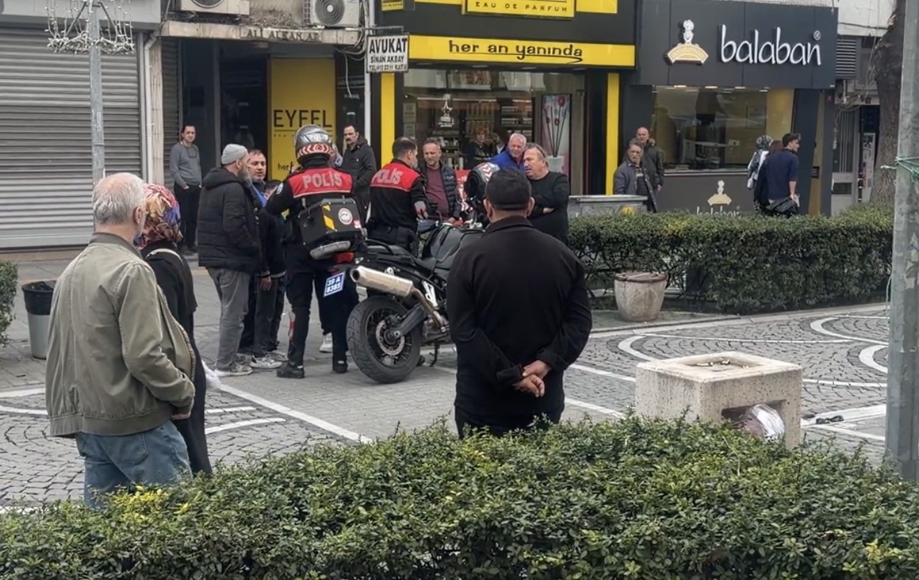 Lüleburgaz’da çocuklar kavga etti, vatandaş güçlükle ayırdı
