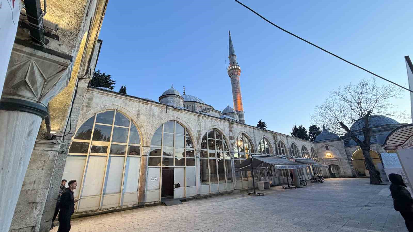 Lüleburgaz’da ilk iftar Sokollu Mehmet Paşa Camii’nde açıldı
