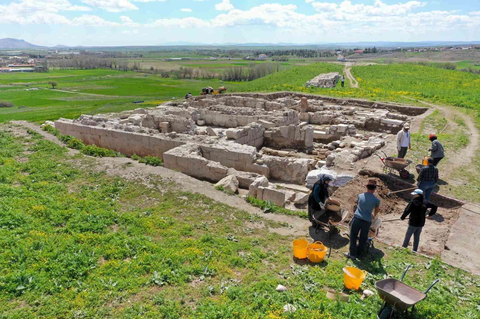 Lystra’da 2026 kazı sezonu başladı
