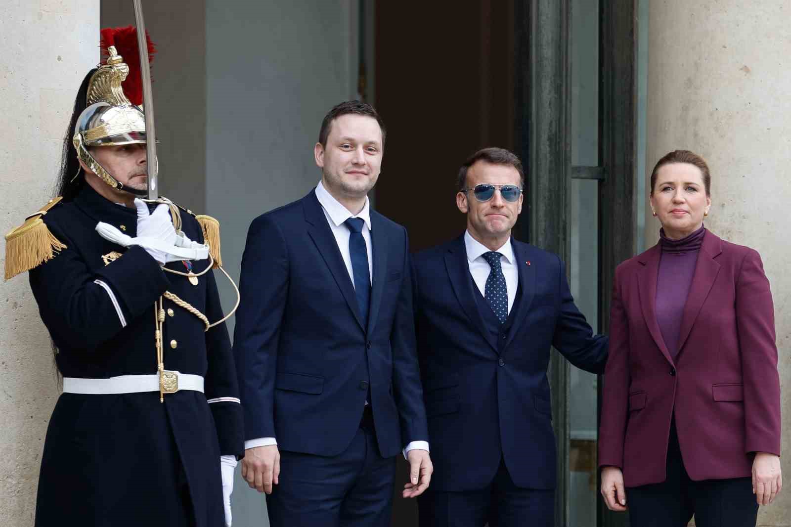 Macron: "Grönland’daki durum, tüm Avrupa için stratejik bir uyanış çağrısıdır"
Macron: "Grönland’daki durum, tüm Avrupa için stratejik bir uyanış çağrısıdır"