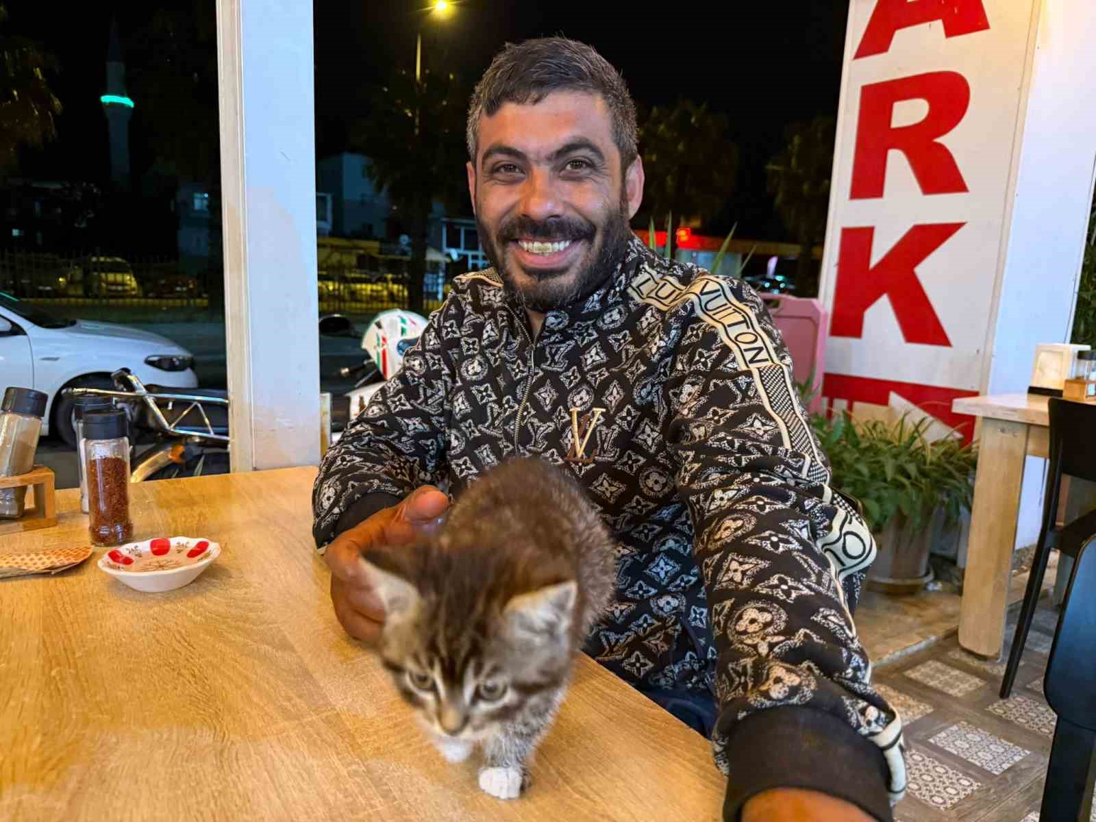 Madde bağımlılığından yavru kedi sayesinde kurtuldu
