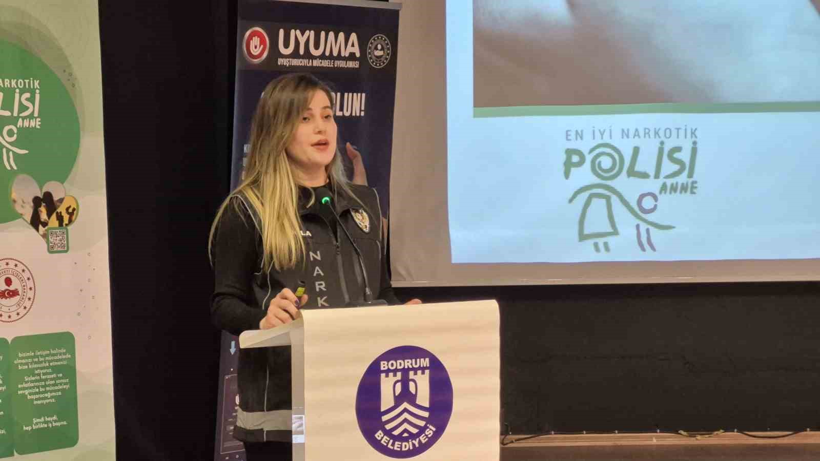 Madde bağımlılığıyla mücadele paneli düzenlendi
