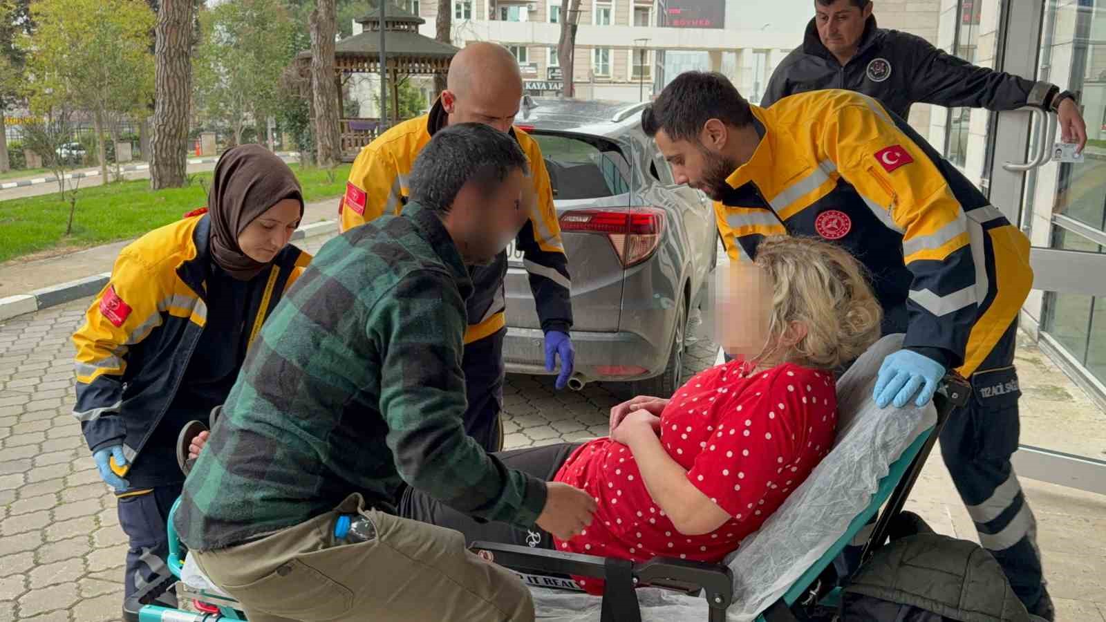 Mahkemede erken doğum alarmı: Hamile şüpheli hastaneye kaldırıldı
