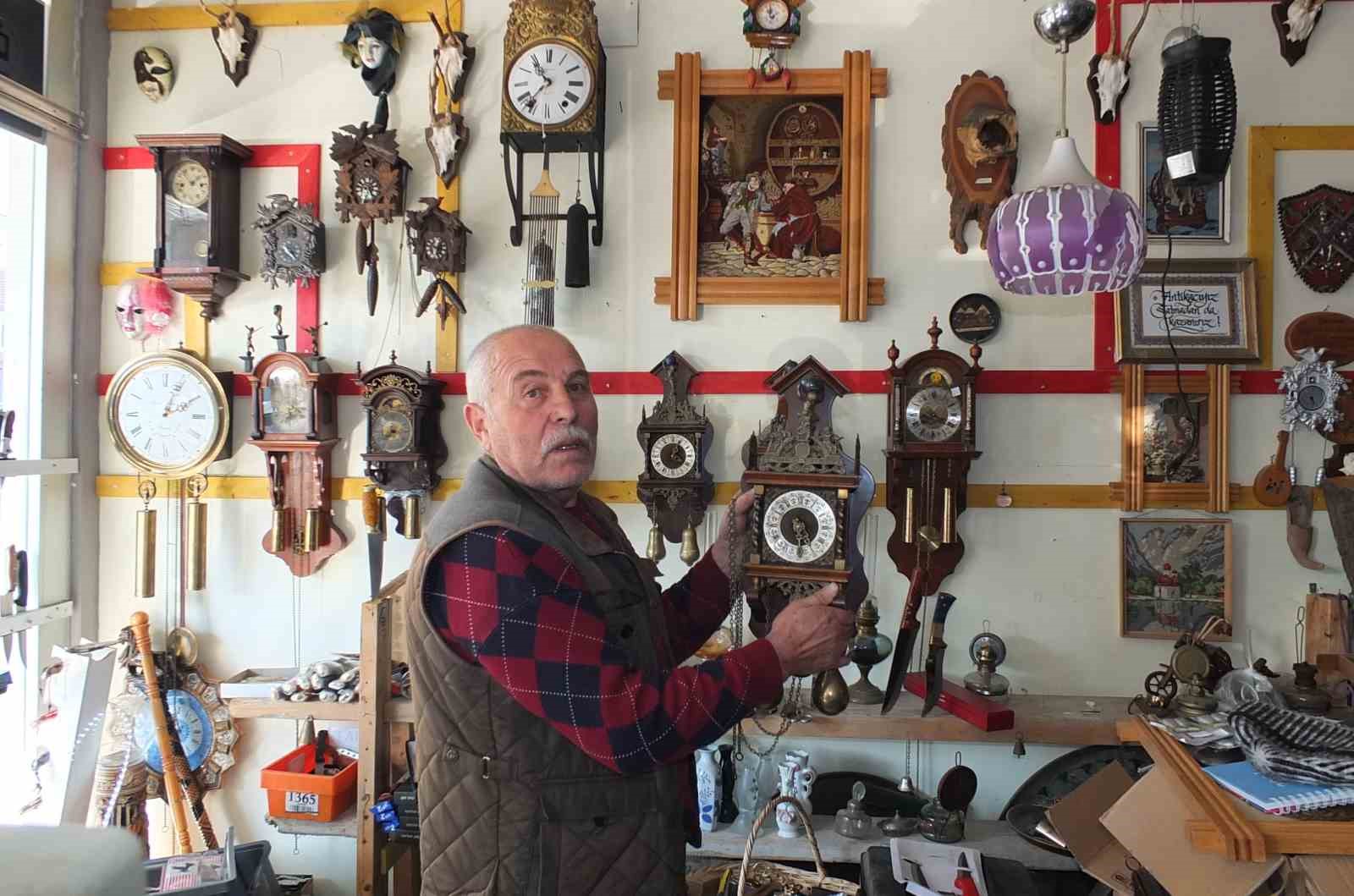 Makine teknisyenini eski merakı saat koleksiyoneri yaptı
Makine teknisyenini eski merakı saat koleksiyoneri yaptı