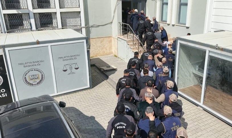 Malatya merkezli FETÖ operasyonunda 10 tutuklama
