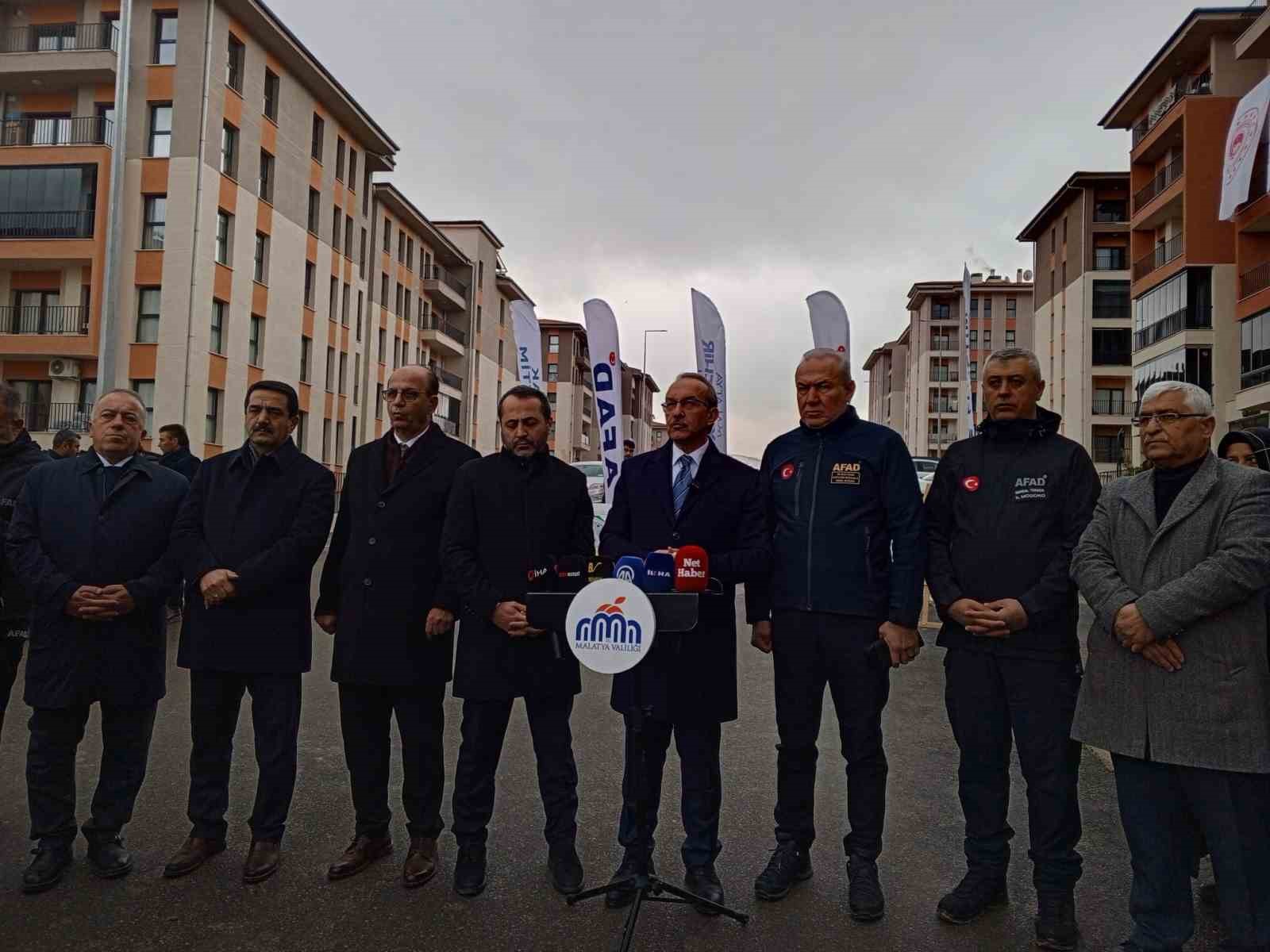 Malatya’da 79 bin hak sahibine anahtarları teslim edildi
