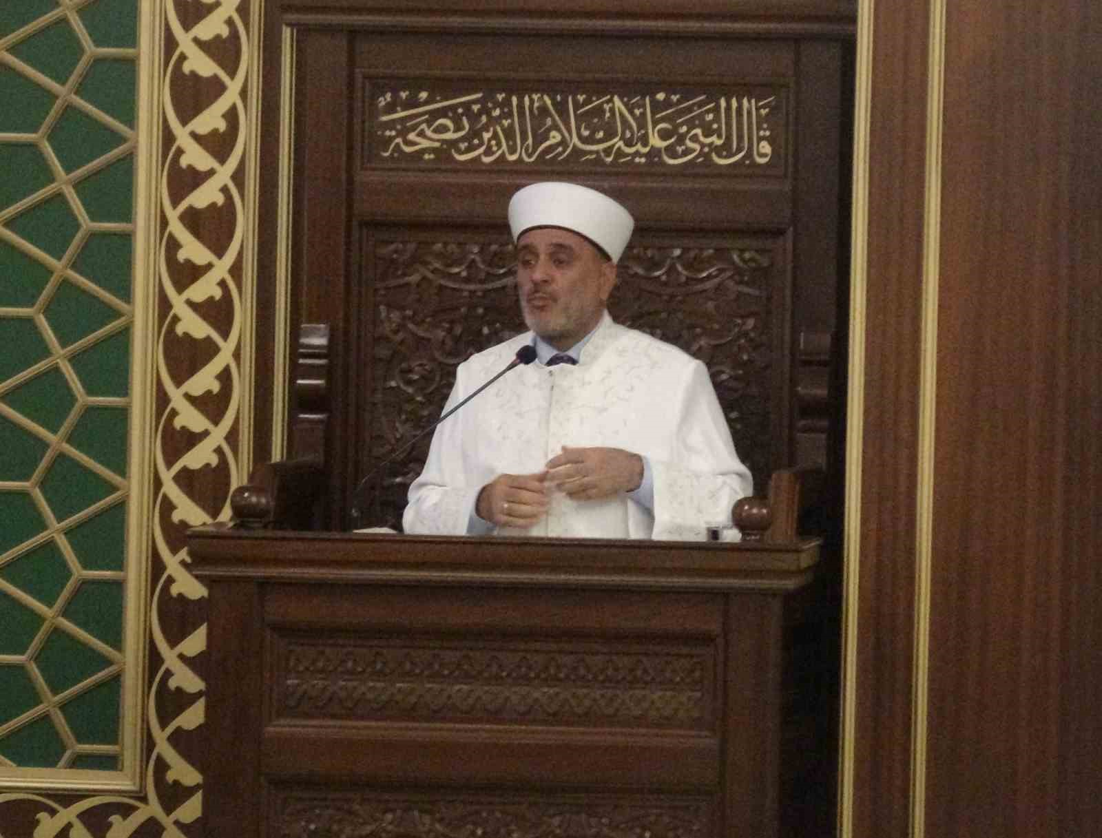 Malatya’da bayram namazı yoğunluğu
