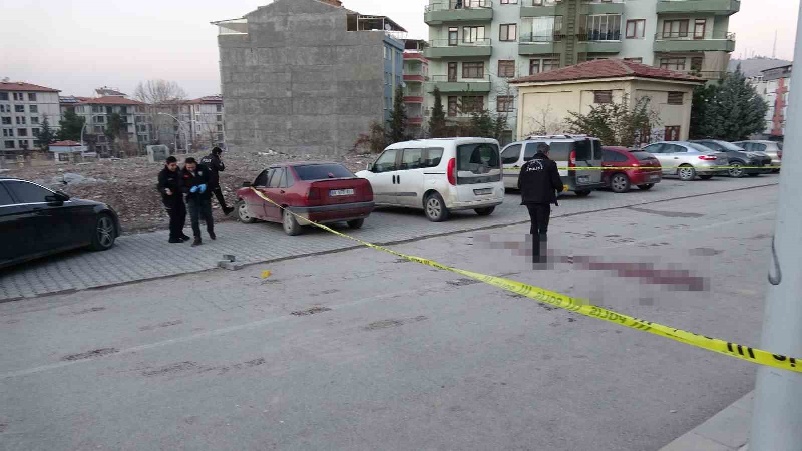 Malatya’da bıçaklı kavga: 2 yaralı
