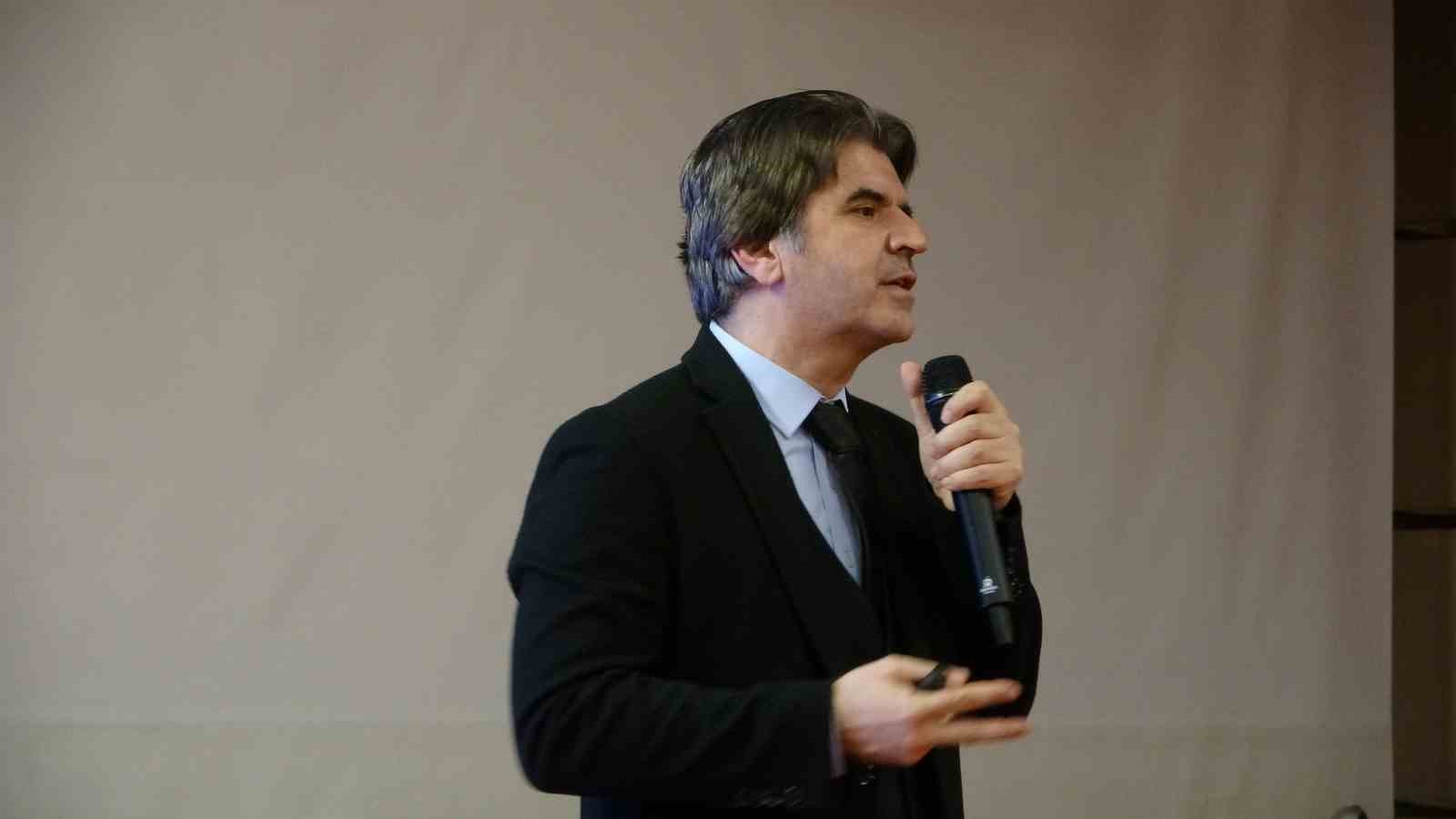 Malatya’da ‘Deprem Nedenli Göç’ çalıştayları tamamlandı
