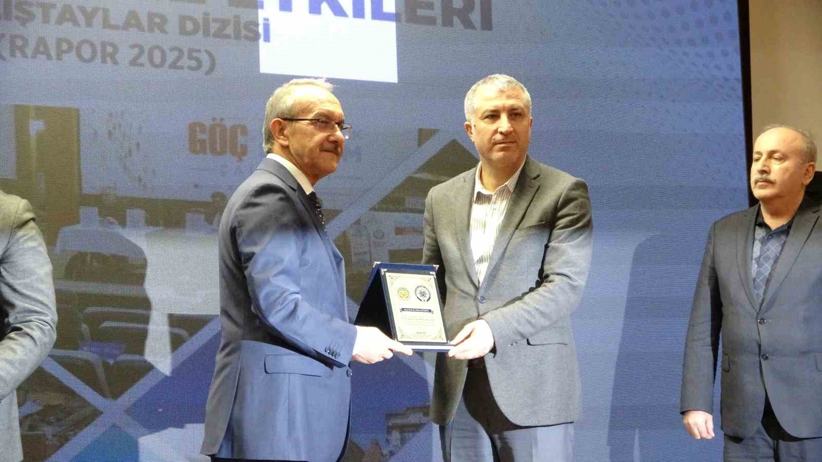 Malatya’da ‘Deprem Nedenli Göç’ çalıştayları tamamlandı
