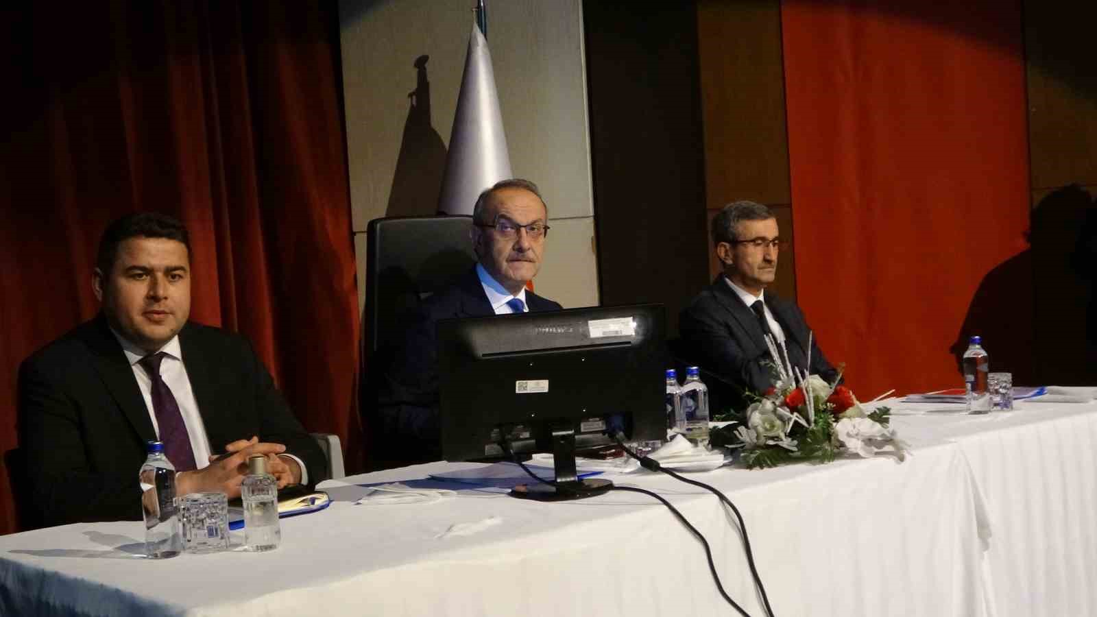 Malatya’da kamu yatırımlarının tutarı 103 milyar TL’yi aştı
Malatya’da kamu yatırımlarının tutarı 103 milyar TL’yi aştı