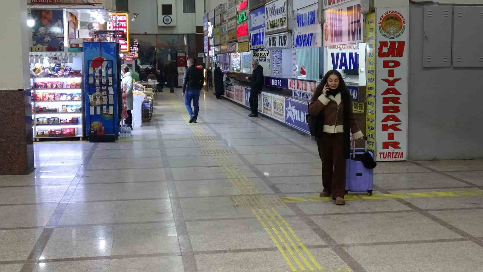 Malatya’da kar yağış nedeniyle otobüs seferleri durduruldu
