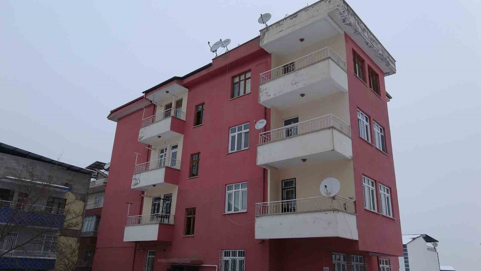 Malatya’da karı-koca doğalgazdan zehirlenme şüphesiyle hastaneye kaldırıldı
