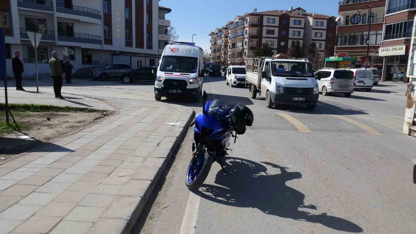 Malatya’da otomobille motosiklet çarpıştı: 1 yaralı
