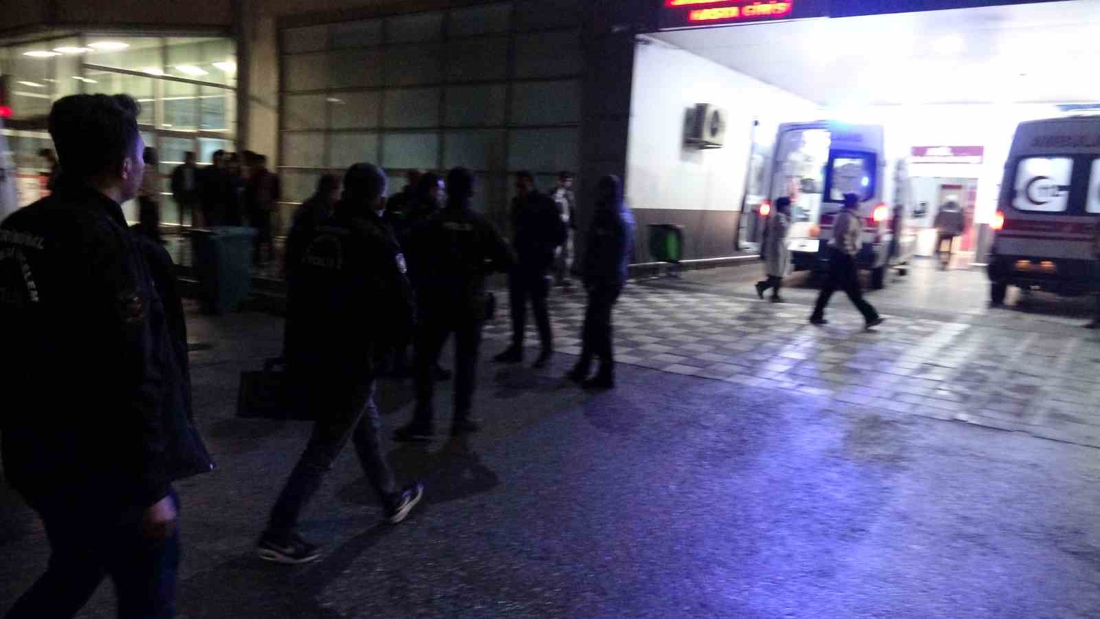 Malatya’da silahlı ve bıçaklı kavga: 2 yaralı
