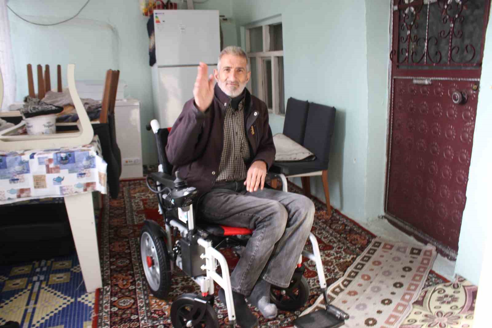 Malazgirt’te engelli bireylerin yüreğini ısıtan destek
