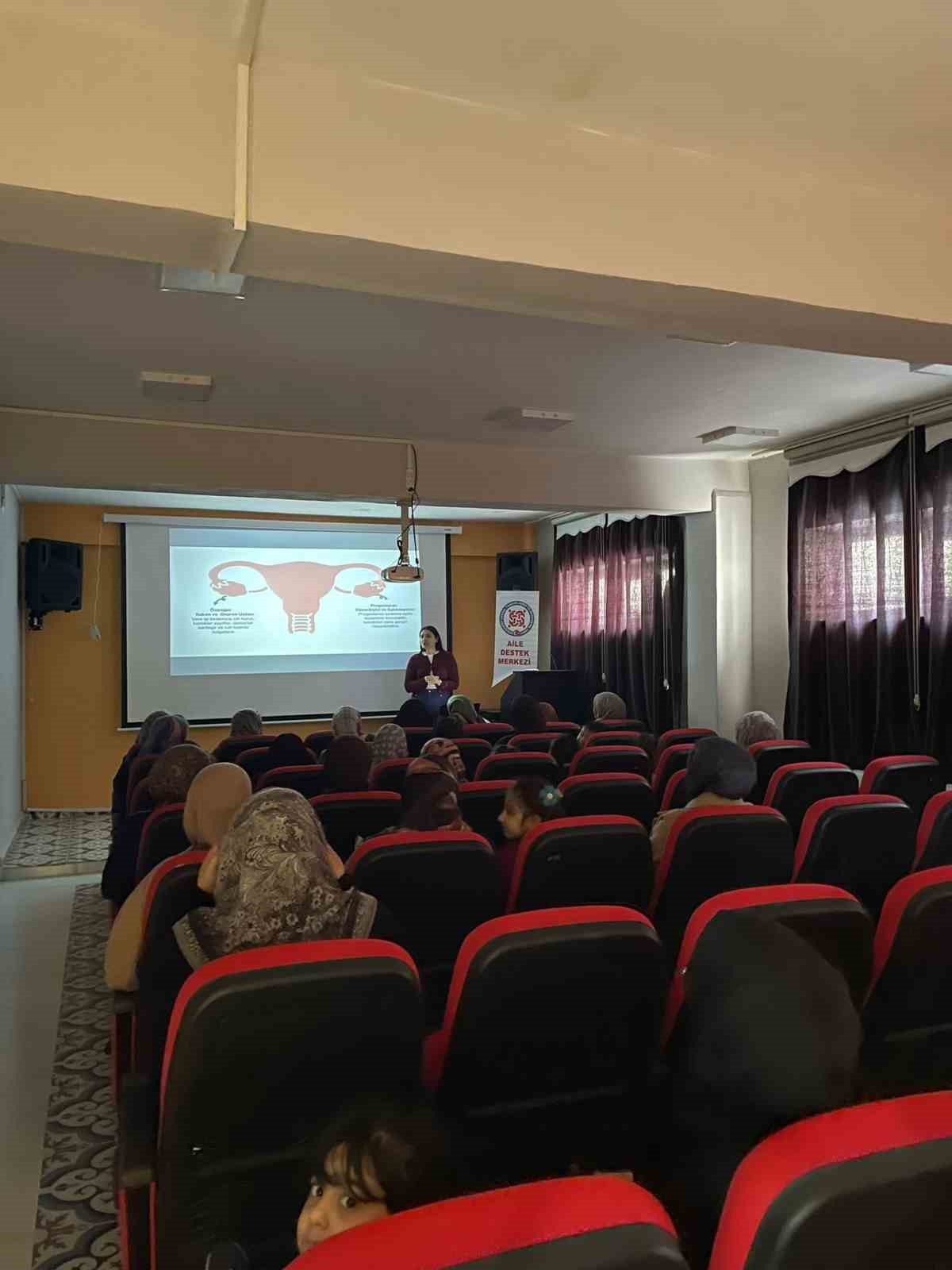 Malazgirt’te "Serviks Kanseri Farkındalık Ayı" etkinliği
