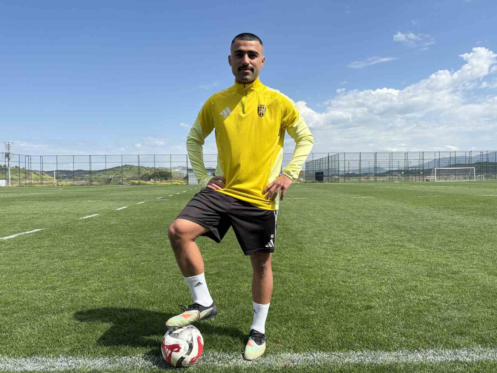 Malik Karaahmet: "Haaland’la yeniden aynı sahada mücadele etmek isterim"
