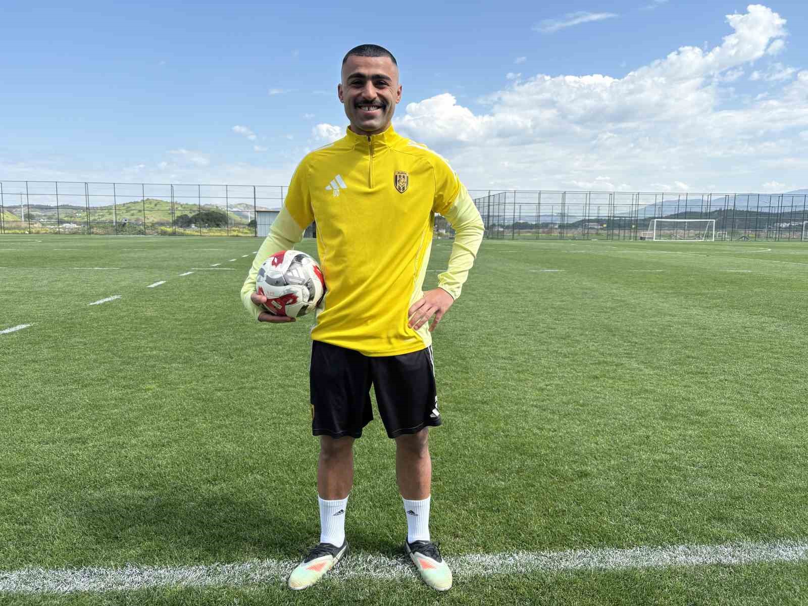 Malik Karaahmet: "Haaland’la yeniden aynı sahada mücadele etmek isterim"
