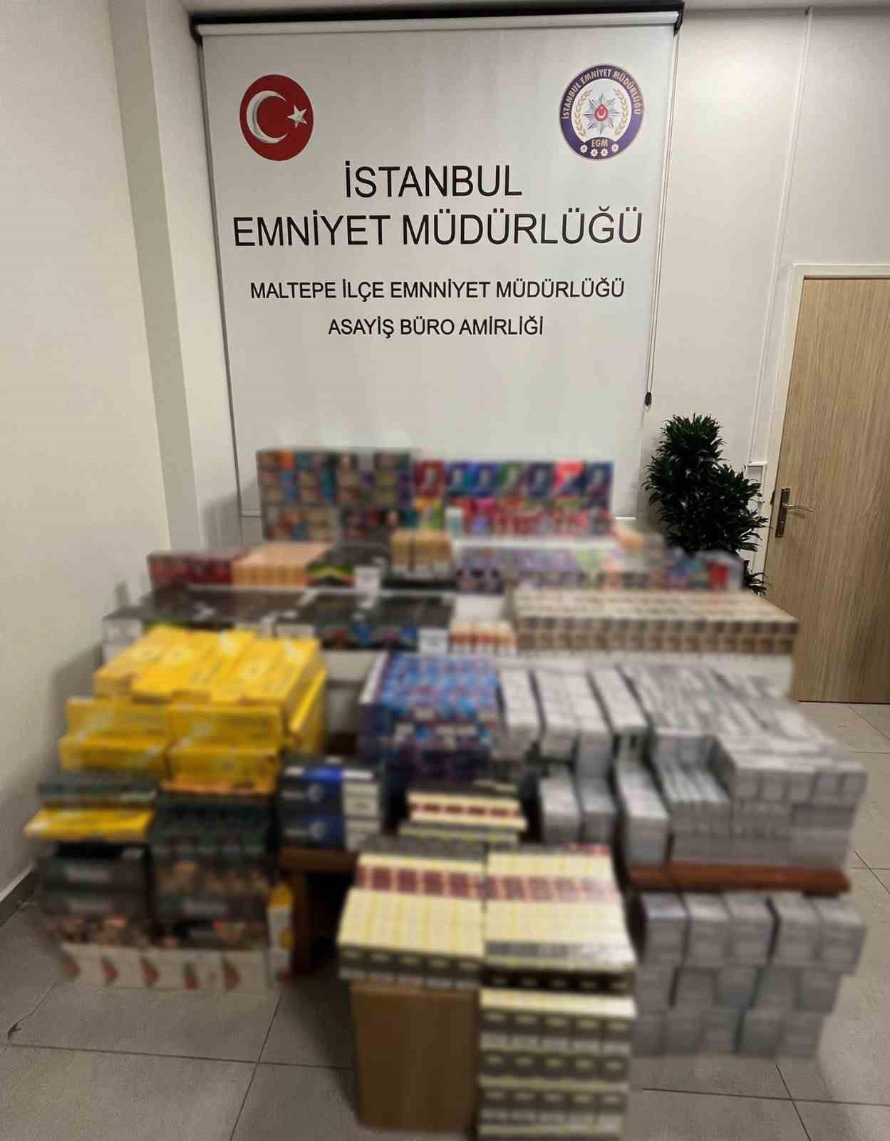 Maltepe’de kaçakçılık operasyonu: Bin 201 elektronik sigara, 4 bin 80 sigara ve 365 puro ele geçirildi
Maltepe’de kaçakçılık operasyonu: Bin 201 elektronik sigara, 4 bin 80 sigara ve 365 puro ele geçirildi