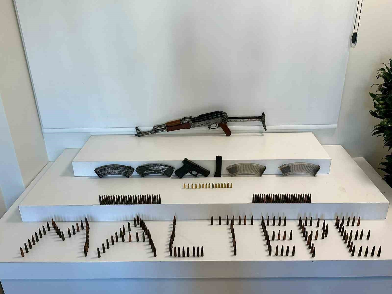 Maltepe’de uzun namlulu silah ele geçirilen operasyonda 1 kişi tutuklandı
